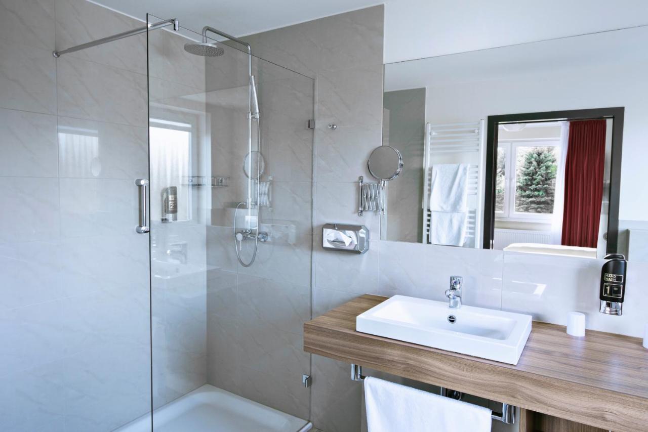 Best Western Hotel Brunnenhof Weibersbrunn Exterior photo