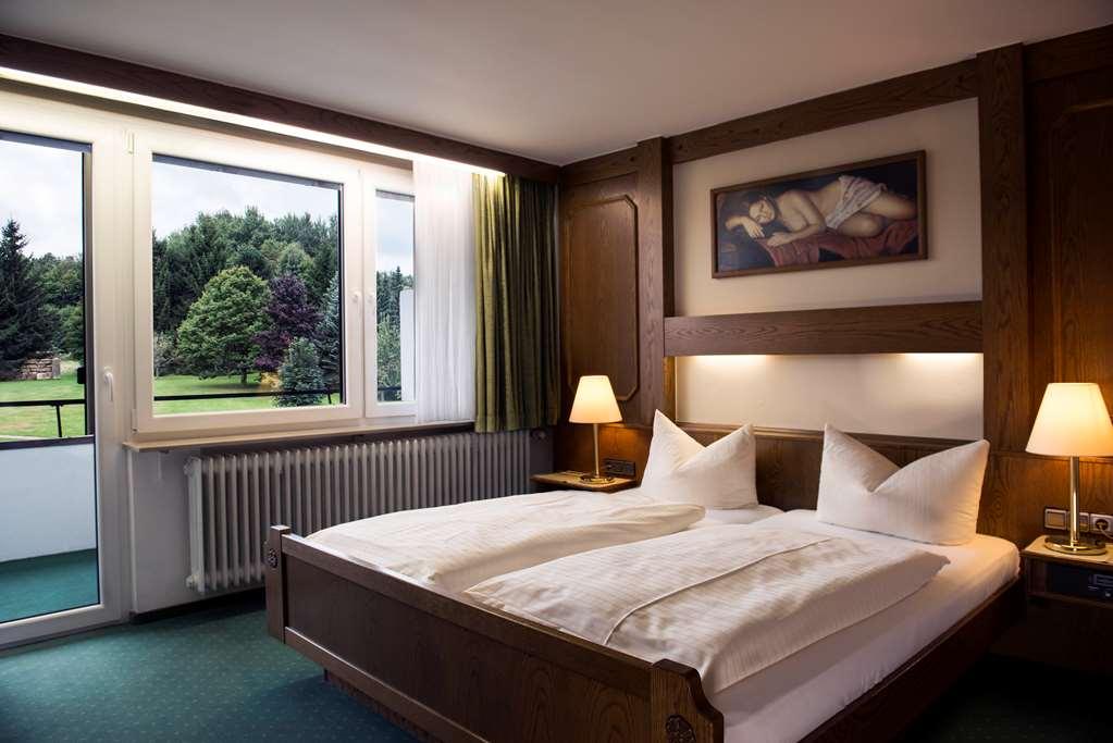 Best Western Hotel Brunnenhof Weibersbrunn Room photo