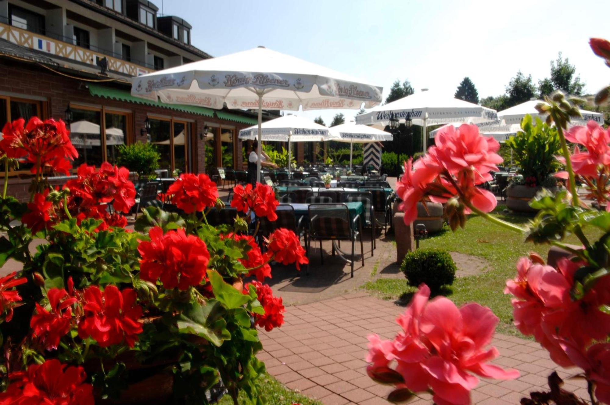 Best Western Hotel Brunnenhof Weibersbrunn Exterior photo